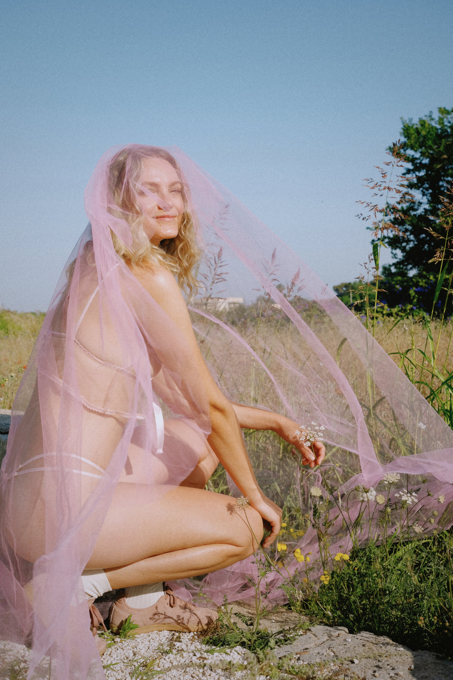 Emmi Frill Bralette Pink